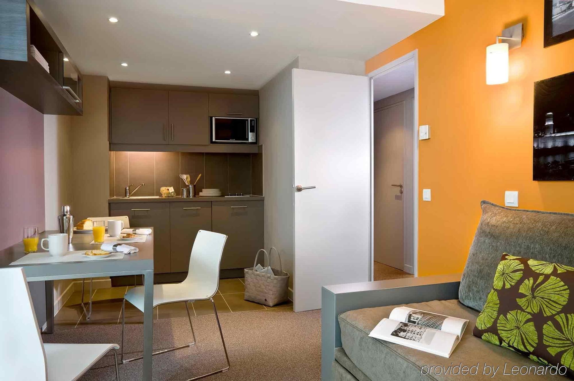 Aparthotel Adagio Marseille Vieux Port Ruang foto